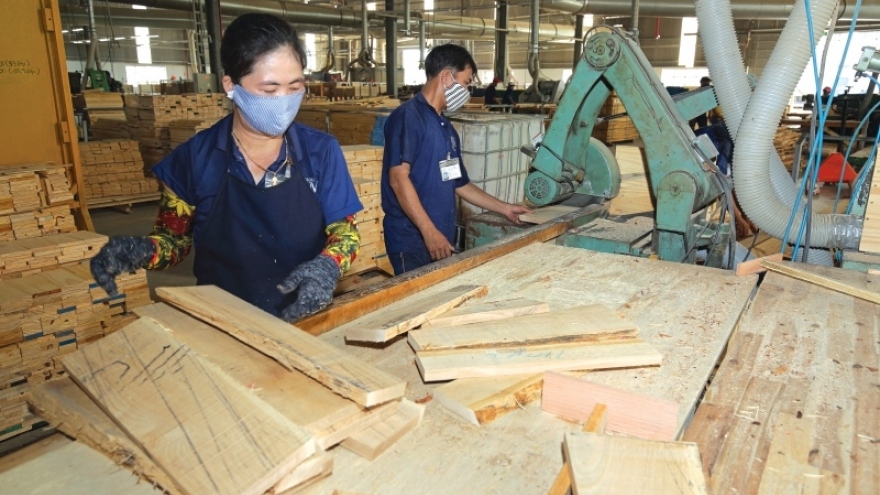 Two-month wood exports to Japanese market sees slight fall